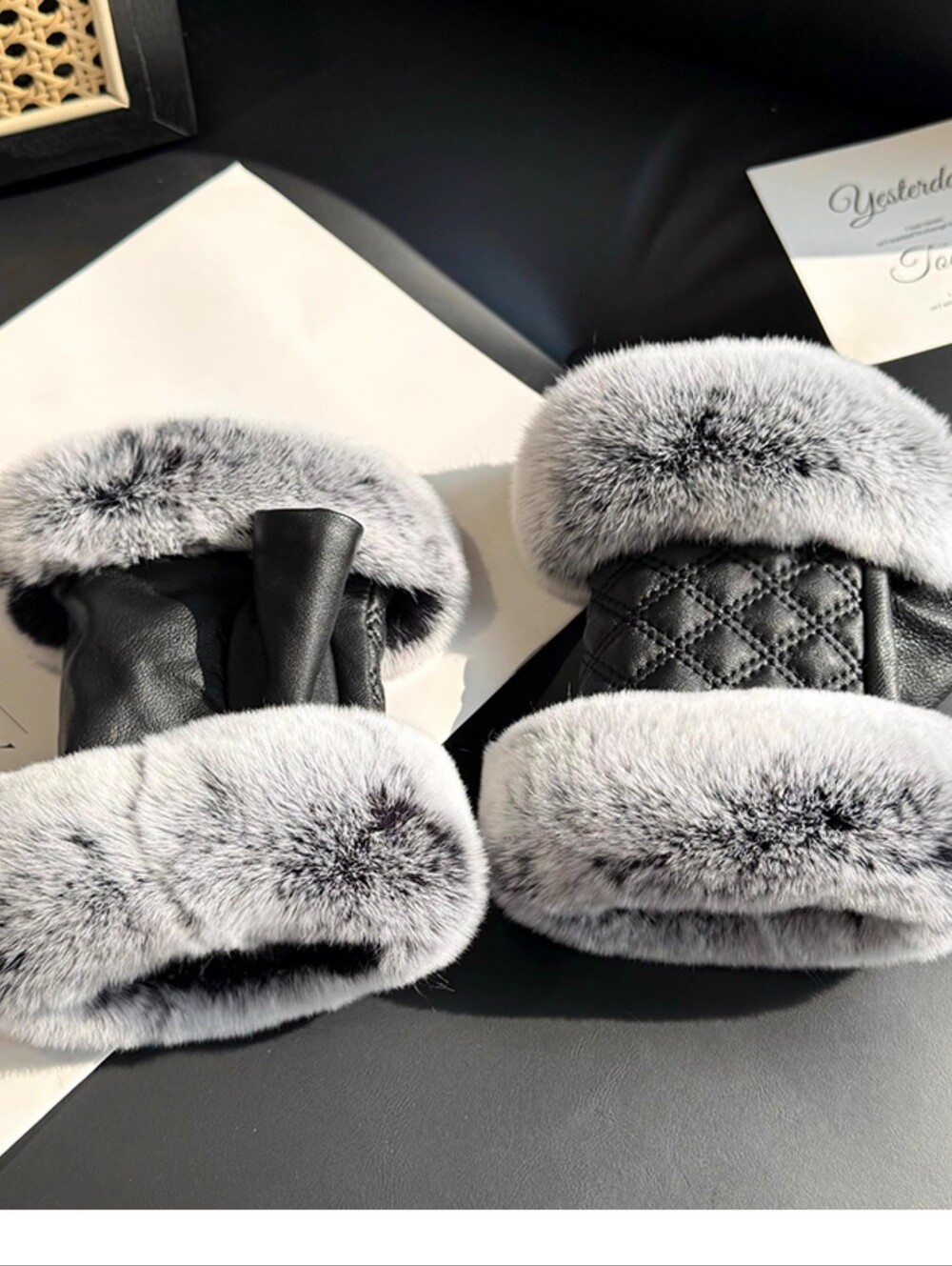 Genuine Sheepskin Leather Fingerless Gloves with Real Rex Rabbit Fur - Picture 5 of 5